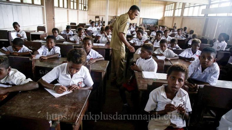 https://smkplusdarunnajah.com/